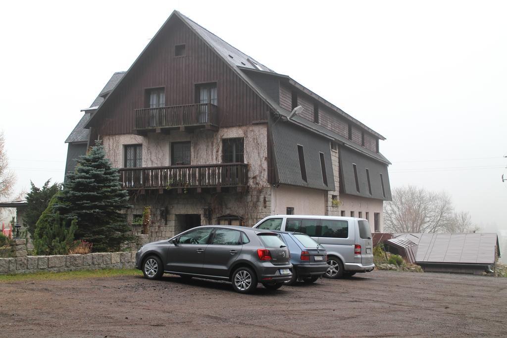 Hotel Na Vyhlidce Kořenov Dış mekan fotoğraf